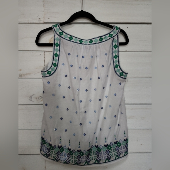 Vineyard Vines white sleeveless top with embroidery and sequins - Picture 3 of 4